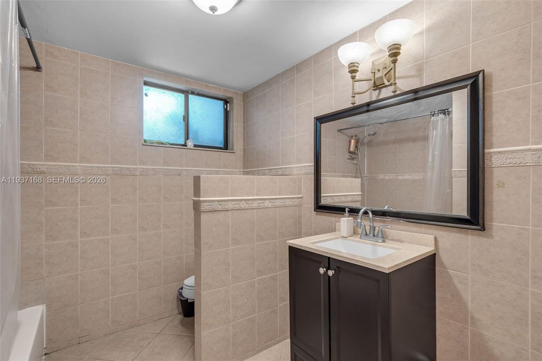 En Renta: $2,250 (2 camas, 2 baños, 1287 Pies cuadrados)