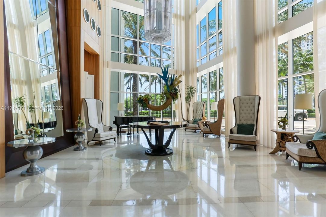 For Sale: $1,060,000 (3 beds, 2 baths, 1815 Square Feet)