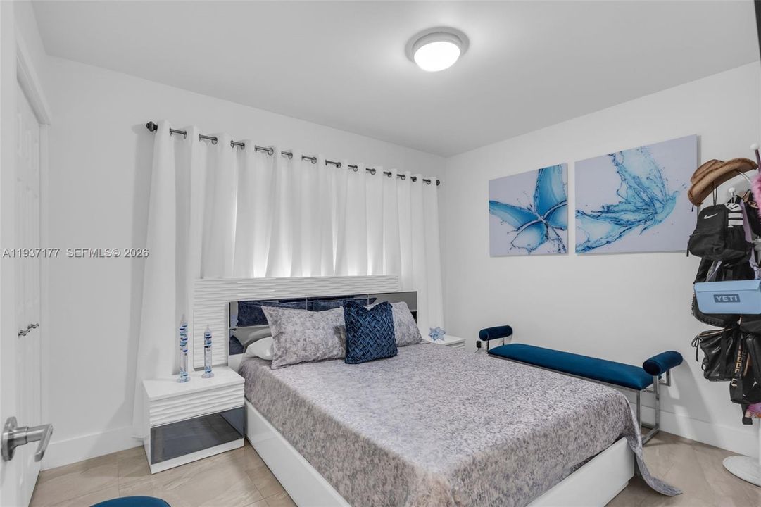 На продажу: $699,999 (3 спален, 3 ванн, 1463 Квадратных фут)