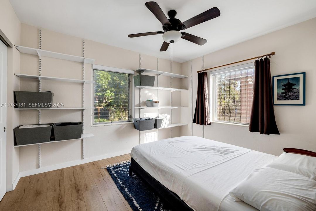 En Venta: $715,000 (3 camas, 1 baños, 1172 Pies cuadrados)