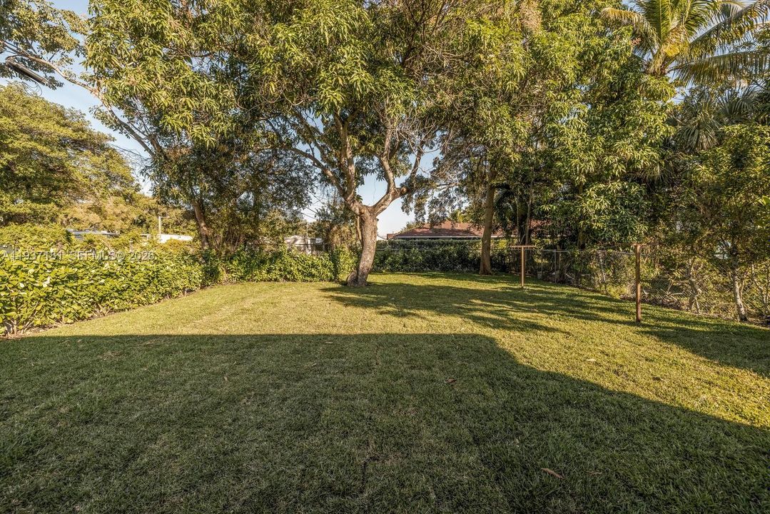 En Venta: $715,000 (3 camas, 1 baños, 1172 Pies cuadrados)