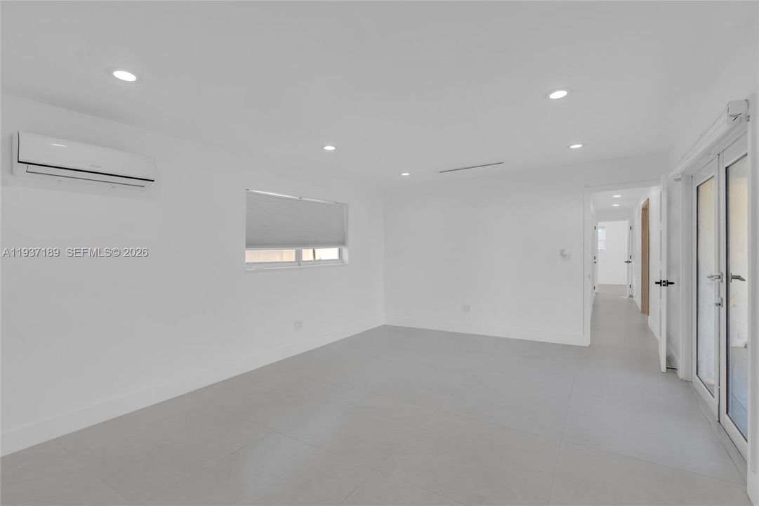 На продажу: $725,000 (3 спален, 2 ванн, 1363 Квадратных фут)