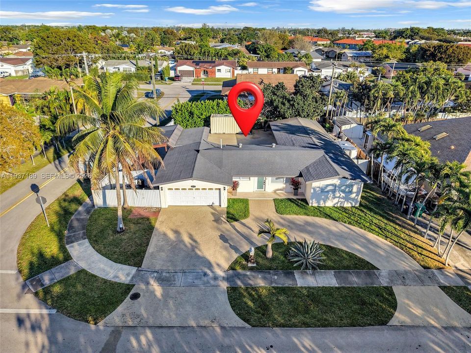 На продажу: $725,000 (3 спален, 2 ванн, 1363 Квадратных фут)