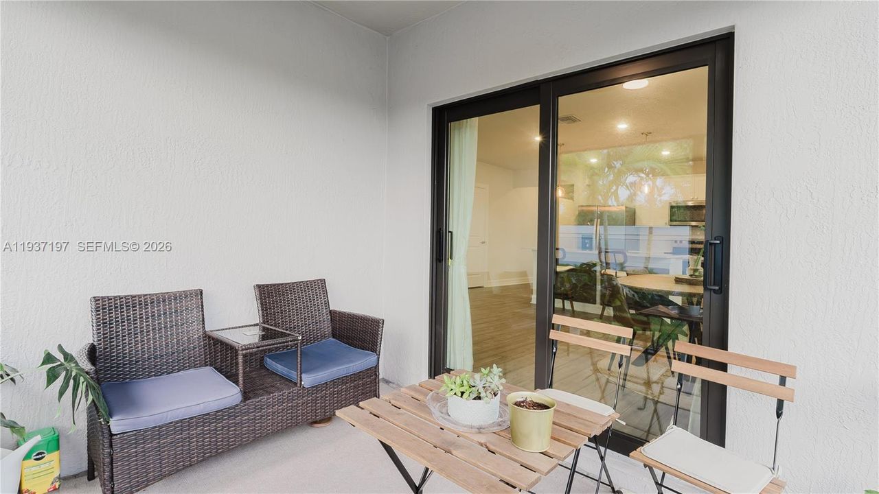 В аренду: $3,850 (4 спален, 2 ванн, 2099 Квадратных фут)