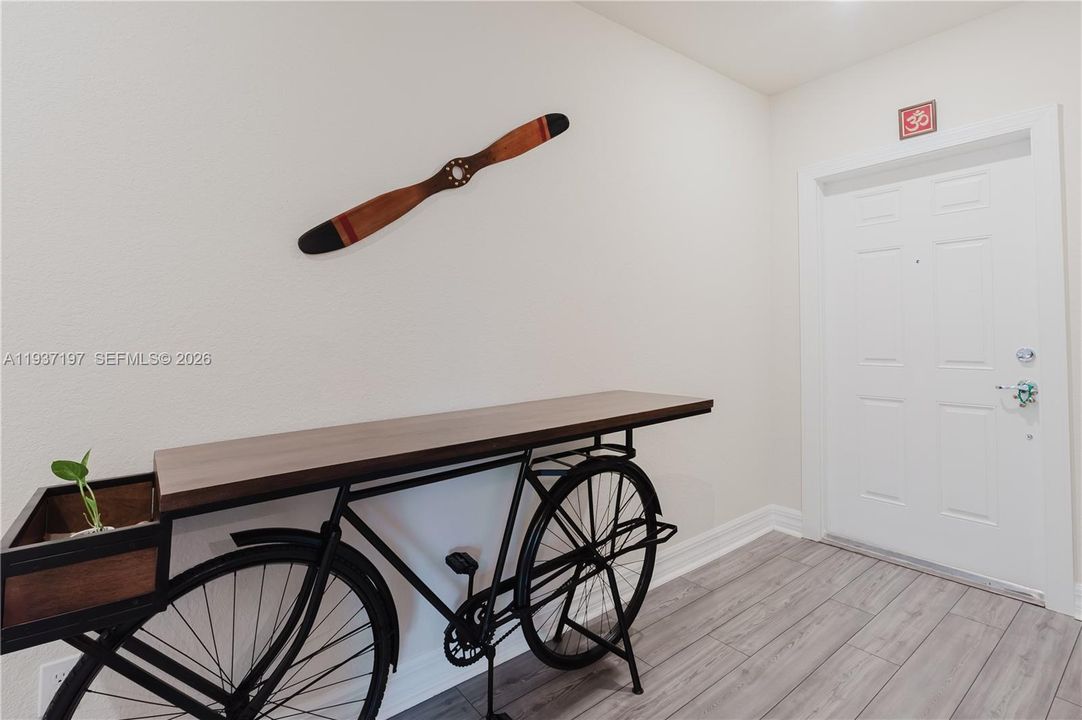 В аренду: $3,850 (4 спален, 2 ванн, 2099 Квадратных фут)