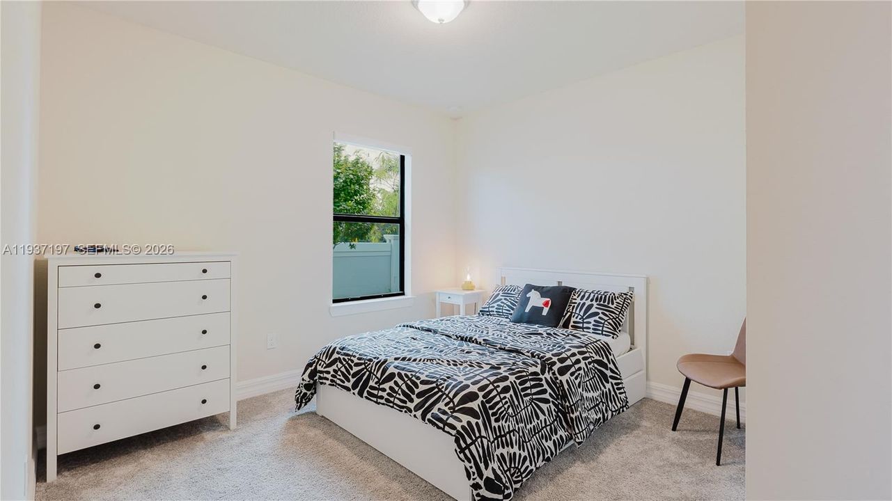 В аренду: $3,850 (4 спален, 2 ванн, 2099 Квадратных фут)