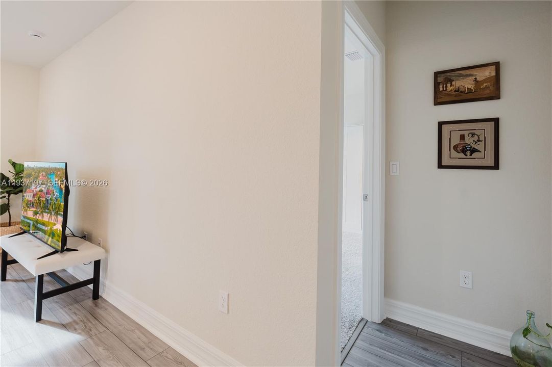 В аренду: $3,850 (4 спален, 2 ванн, 2099 Квадратных фут)