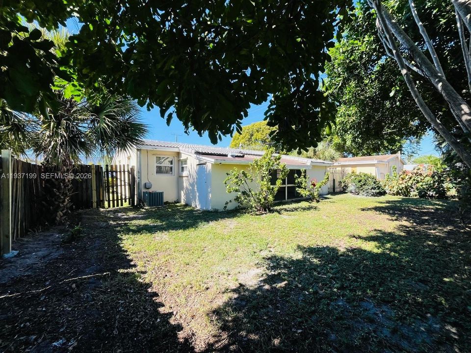 В аренду: $2,750 (3 спален, 2 ванн, 1008 Квадратных фут)