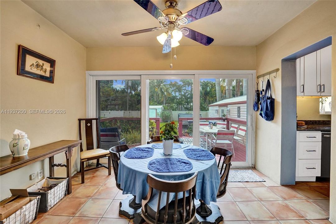 待售: $615,000 (2 贝兹, 2 浴室, 1419 平方英尺)