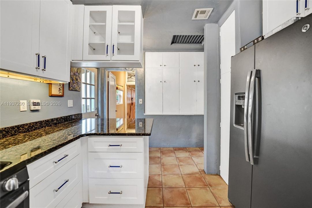 待售: $615,000 (2 贝兹, 2 浴室, 1419 平方英尺)