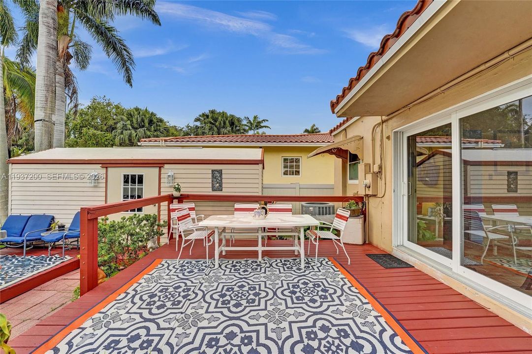 待售: $615,000 (2 贝兹, 2 浴室, 1419 平方英尺)