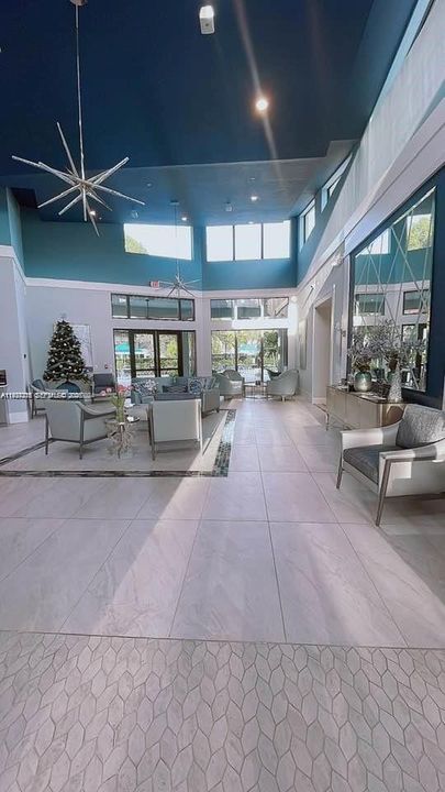 待售: $180,000 (2 贝兹, 2 浴室, 1044 平方英尺)