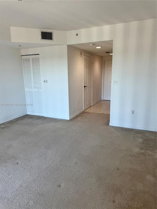 For Rent: $1,490 (0 beds, 1 baths, 400 Square Feet)