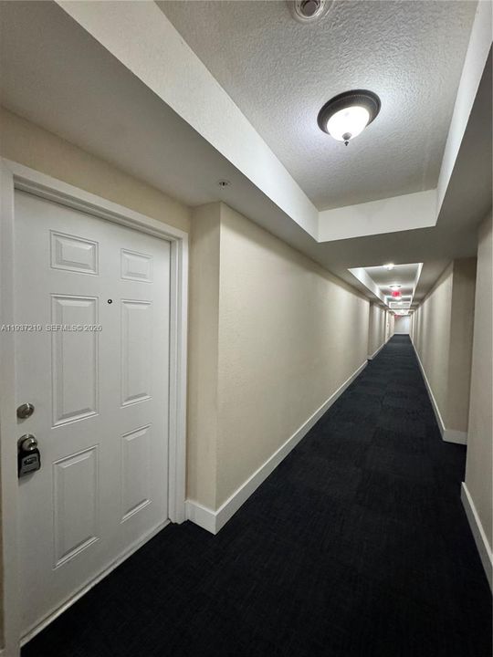 For Rent: $1,490 (0 beds, 1 baths, 400 Square Feet)