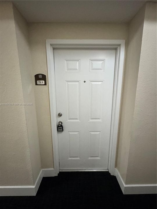 For Rent: $1,490 (0 beds, 1 baths, 400 Square Feet)