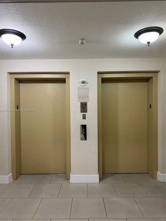 For Rent: $1,490 (0 beds, 1 baths, 400 Square Feet)