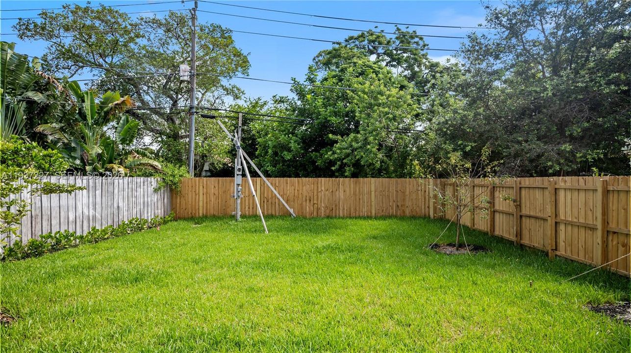 For Sale: $614,900 (4 beds, 3 baths, 1583 Square Feet)