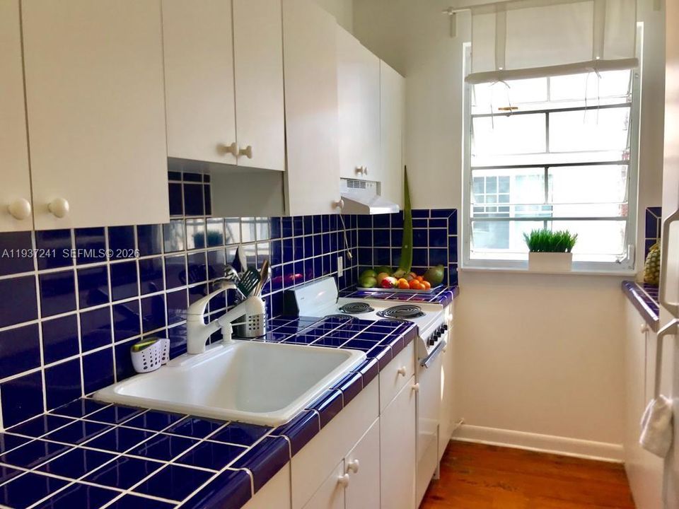 En Venta: $180,000 (0 camas, 1 baños, 370 Pies cuadrados)