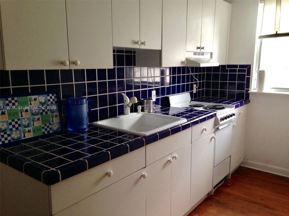 En Venta: $180,000 (0 camas, 1 baños, 370 Pies cuadrados)