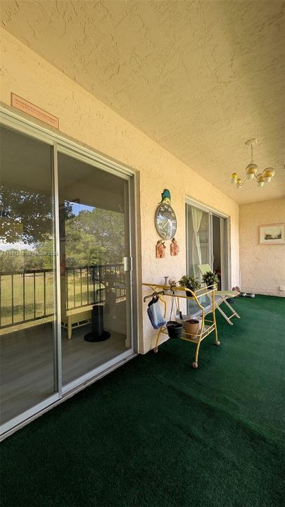 На продажу: $110,000 (2 спален, 2 ванн, 1092 Квадратных фут)