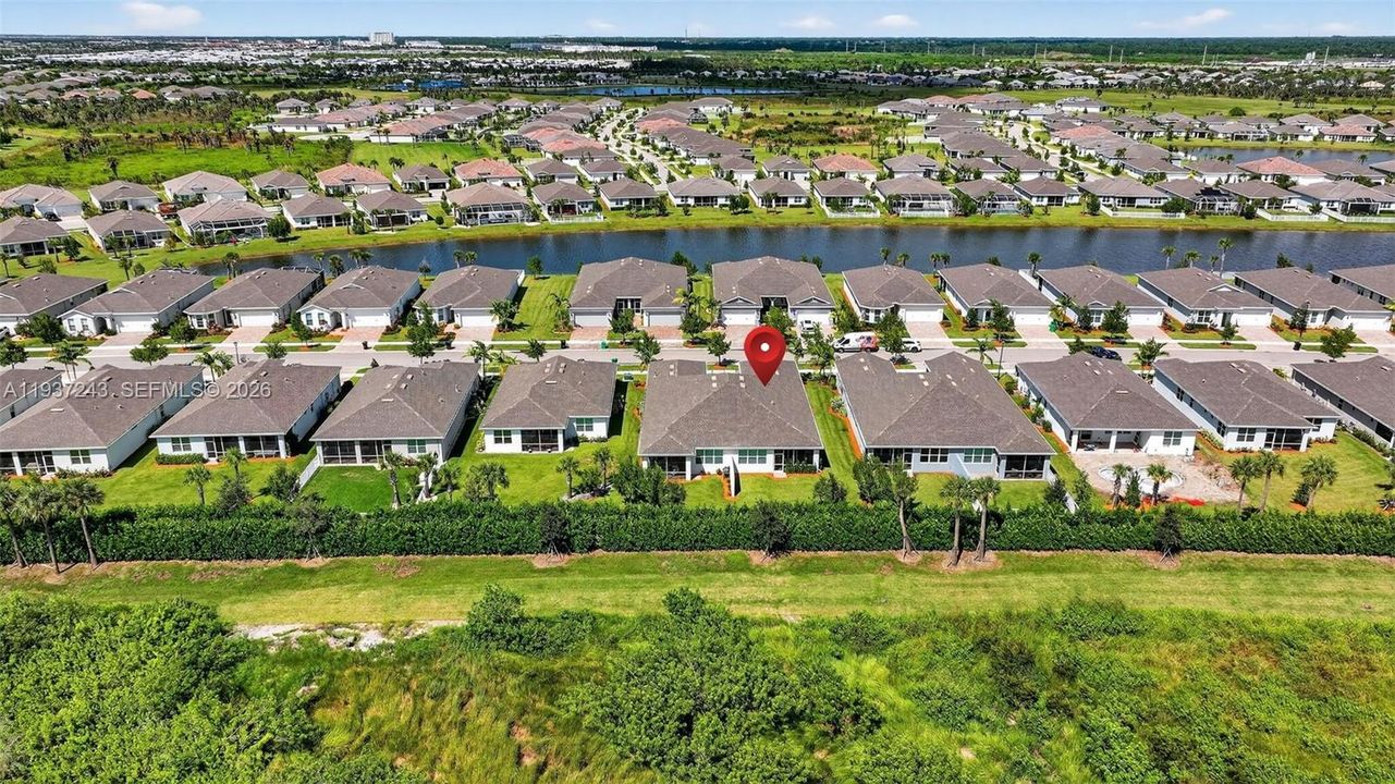 For Sale: $372,900 (2 beds, 2 baths, 1579 Square Feet)