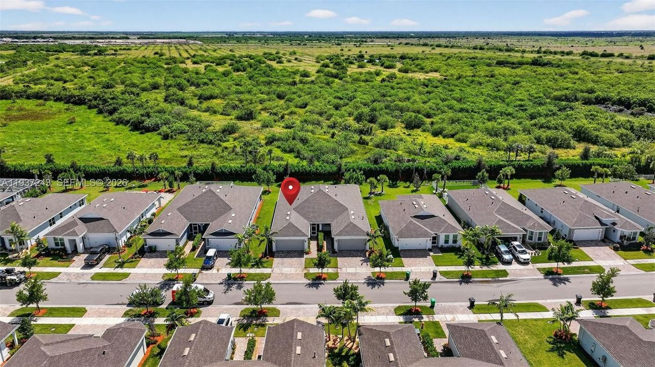 For Sale: $372,900 (2 beds, 2 baths, 1579 Square Feet)