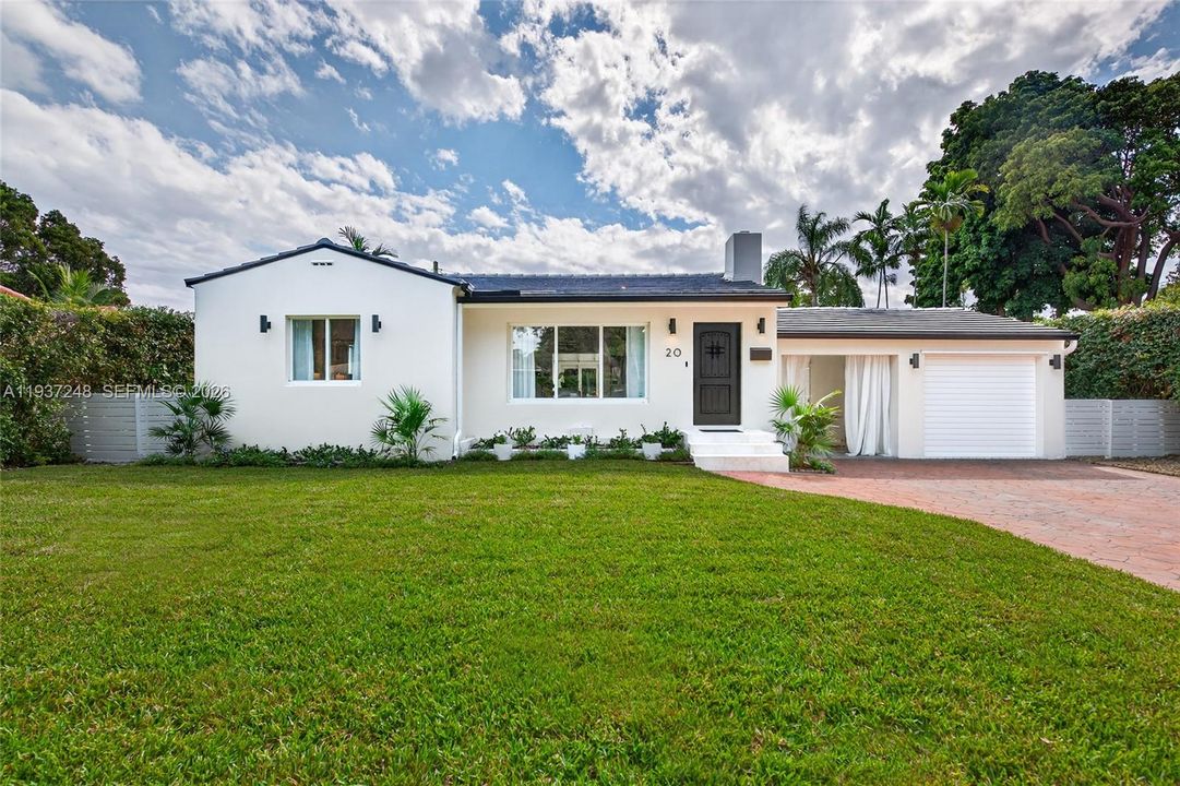 待售: $919,000 (2 贝兹, 1 浴室, 1225 平方英尺)