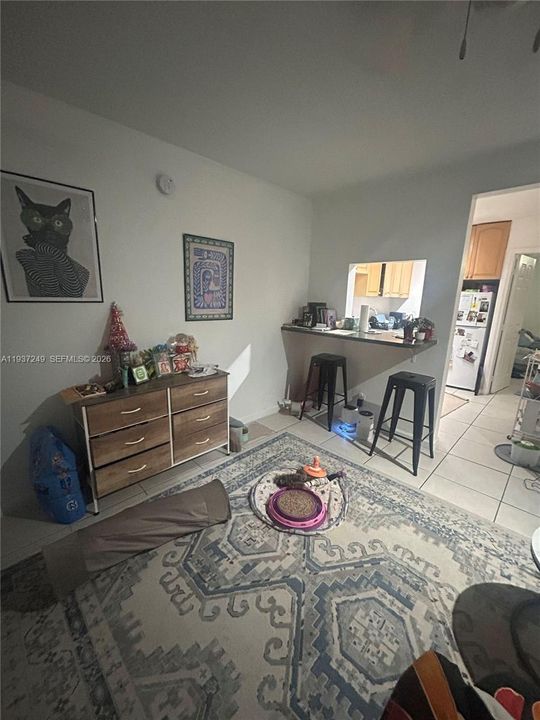 For Rent: $1,450 (1 beds, 1 baths, 500 Square Feet)