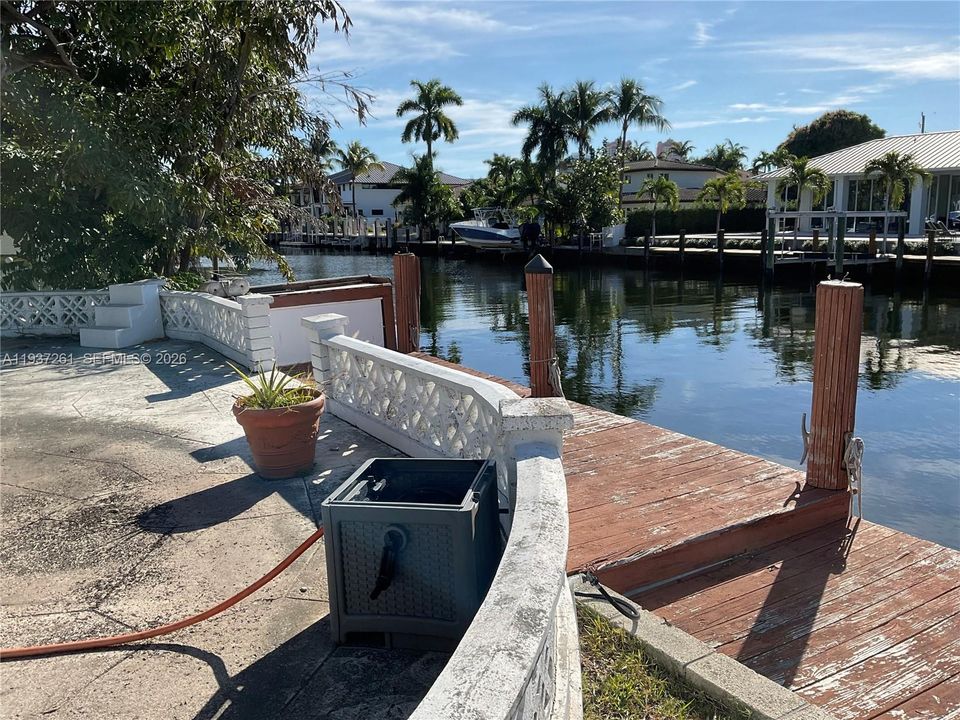 En Venta: $1,799,000 (3 camas, 3 baños, 2298 Pies cuadrados)