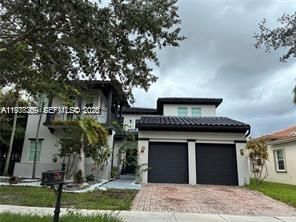 В аренду: $10,800 (6 спален, 3 ванн, 3810 Квадратных фут)