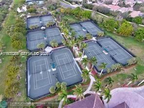 В аренду: $10,800 (6 спален, 3 ванн, 3810 Квадратных фут)