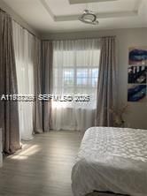 В аренду: $10,800 (6 спален, 3 ванн, 3810 Квадратных фут)