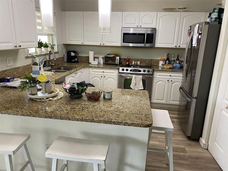 For Sale: $745,000 (4 beds, 3 baths, 2206 Square Feet)