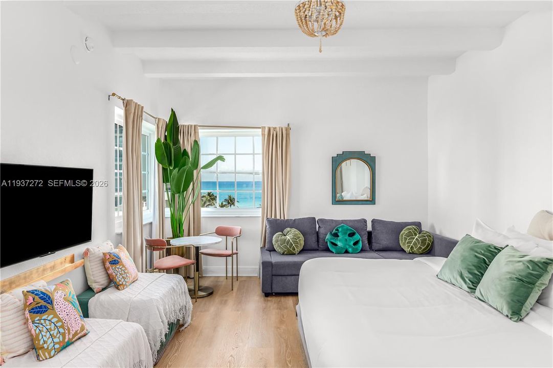 En Venta: $298,750 (0 camas, 1 baños, 300 Pies cuadrados)