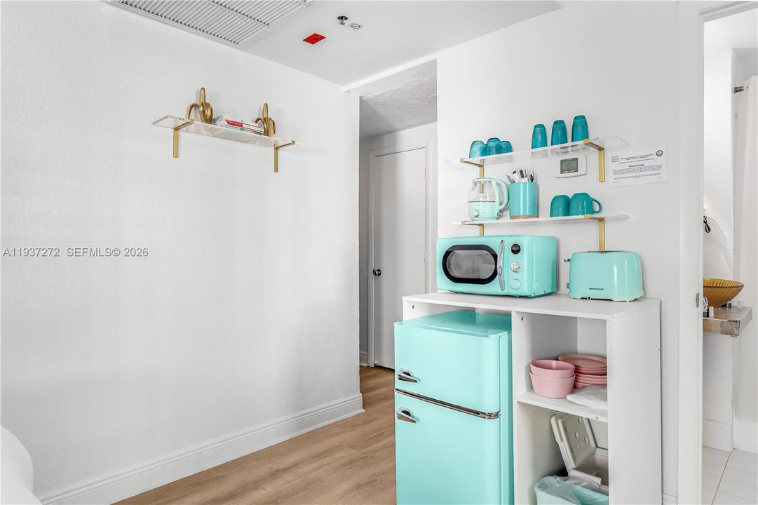 En Venta: $298,750 (0 camas, 1 baños, 300 Pies cuadrados)