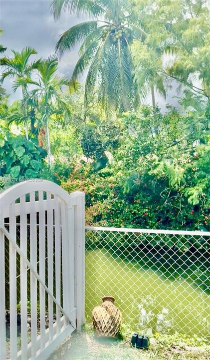 出租: $4,650 (3 贝兹, 2 浴室, 1784 平方英尺)