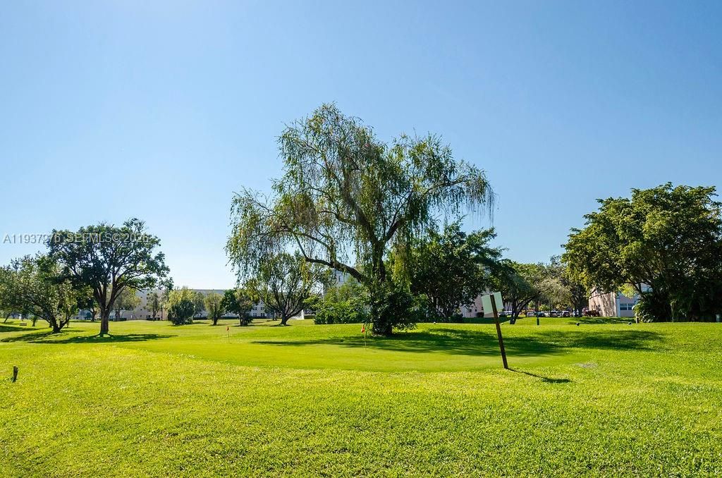 For Sale: $255,000 (2 beds, 2 baths, 1370 Square Feet)