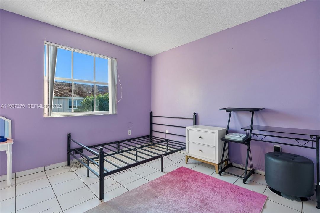 En Venta: $710,000 (4 camas, 3 baños, 2506 Pies cuadrados)