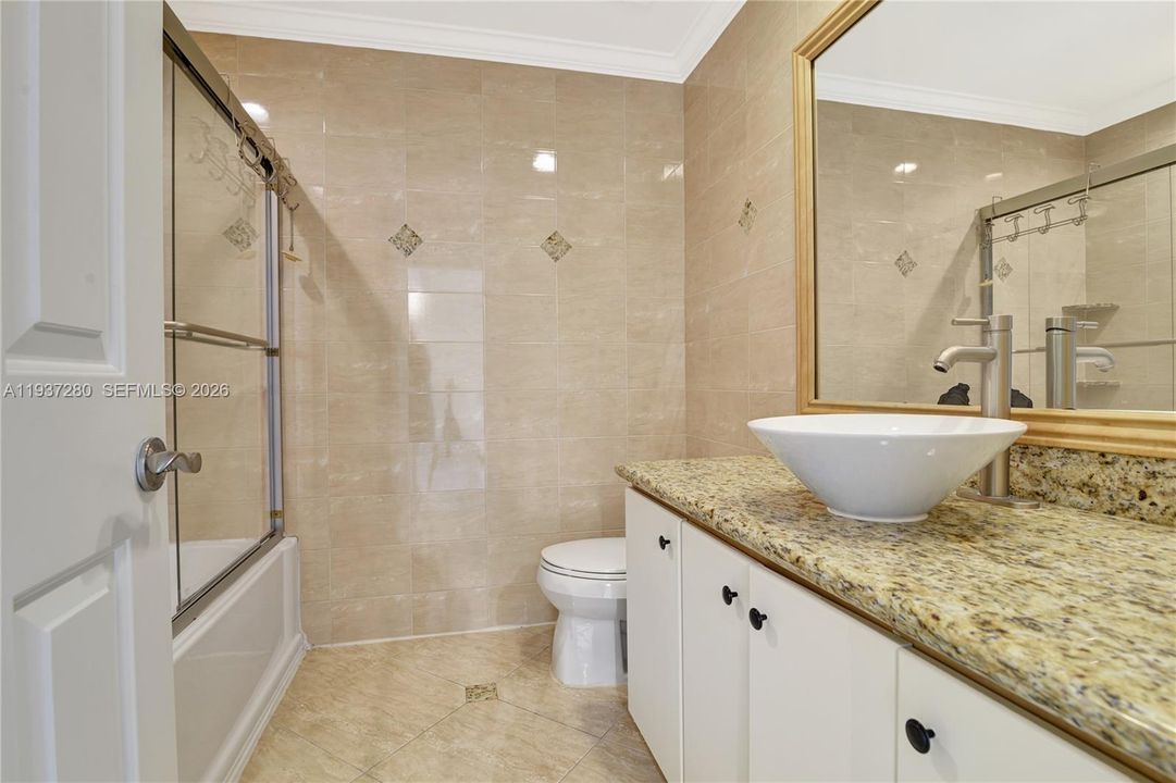 En Venta: $474,990 (2 camas, 2 baños, 1588 Pies cuadrados)