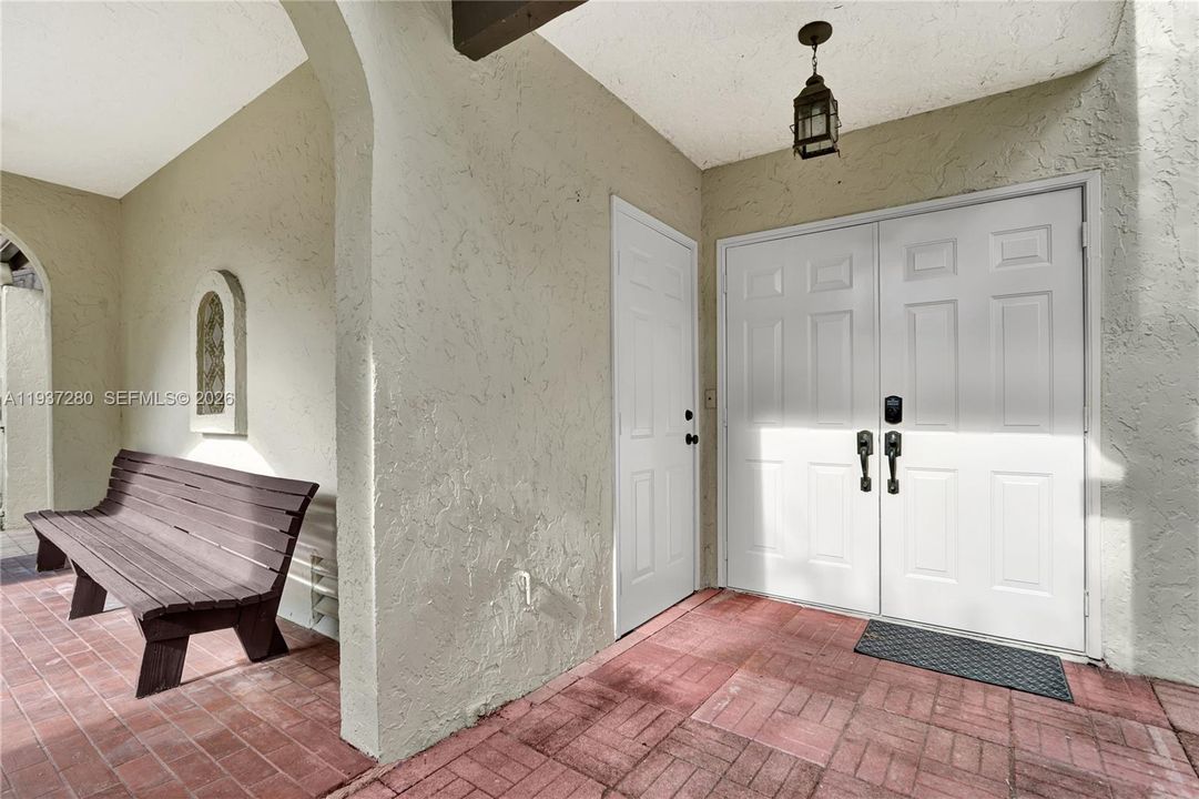 En Venta: $474,990 (2 camas, 2 baños, 1588 Pies cuadrados)