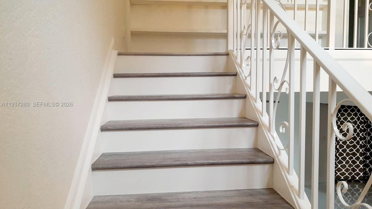 En Venta: $474,990 (2 camas, 2 baños, 1588 Pies cuadrados)