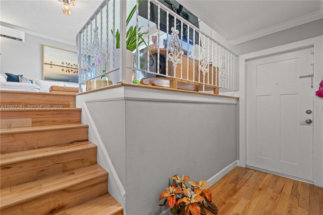 For Sale: $749,000 (4 beds, 2 baths, 1926 Square Feet)