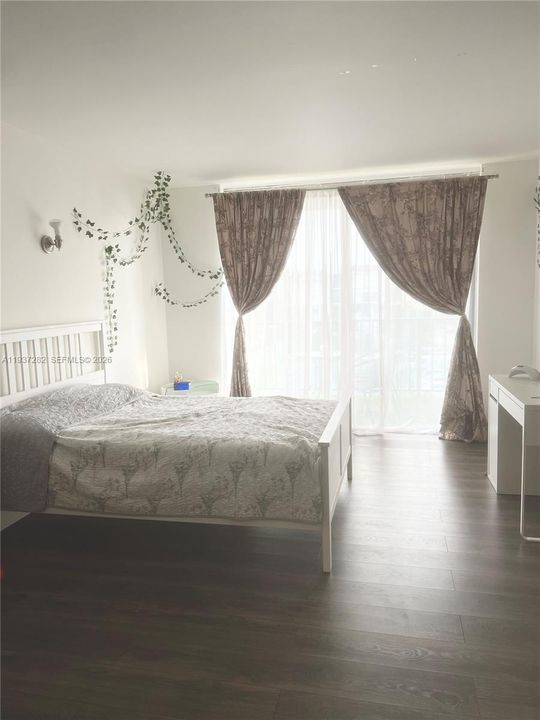 В аренду: $1,950 (1 спален, 1 ванн, 800 Квадратных фут)