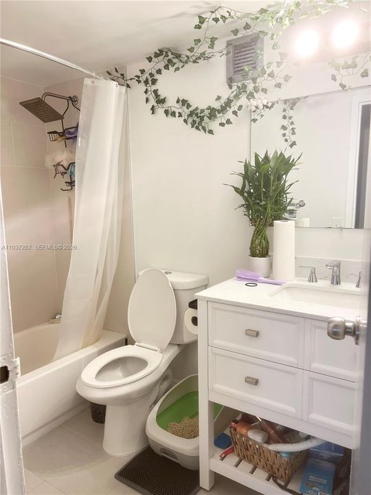 В аренду: $1,950 (1 спален, 1 ванн, 800 Квадратных фут)