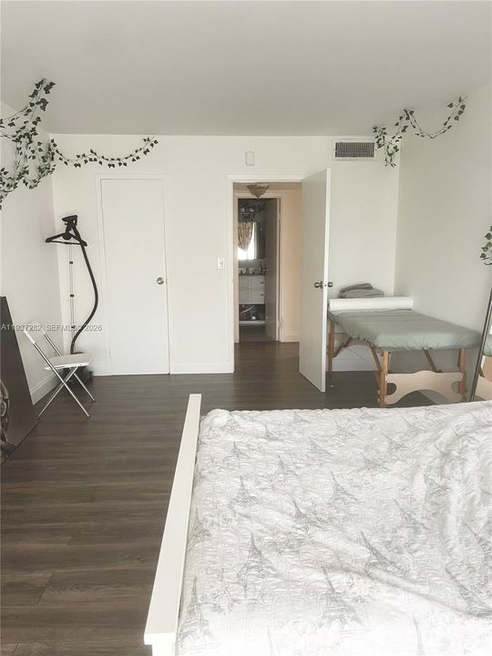 В аренду: $1,950 (1 спален, 1 ванн, 800 Квадратных фут)