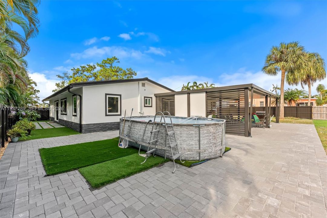 На продажу: $649,000 (5 спален, 4 ванн, 0 Квадратных фут)