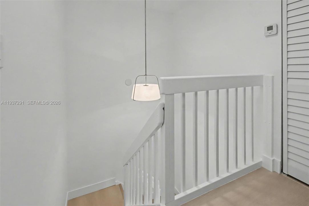 出租: $3,600 (3 贝兹, 2 浴室, 1302 平方英尺)