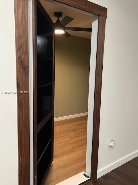 На продажу: $305,000 (2 спален, 1 ванн, 1008 Квадратных фут)