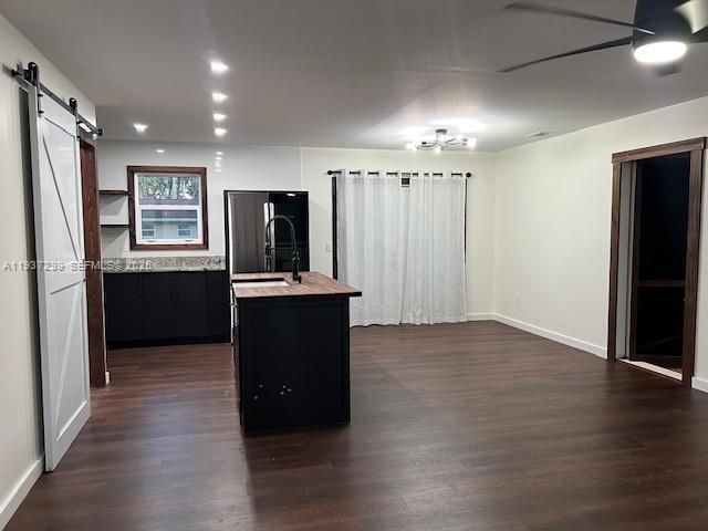 На продажу: $305,000 (2 спален, 1 ванн, 1008 Квадратных фут)