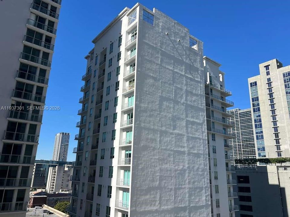 В аренду: $2,600 (1 спален, 1 ванн, 806 Квадратных фут)